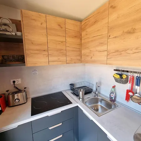 Memita Mobile Homes,