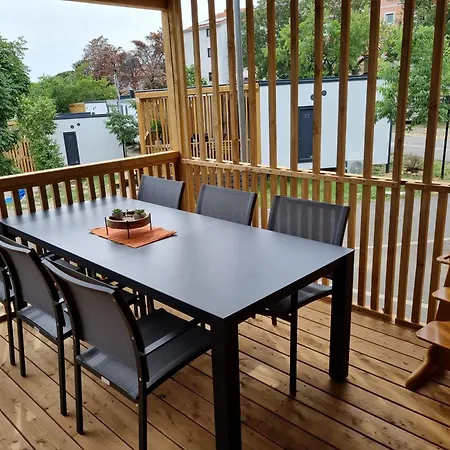 Memita Mobile Homes, Tatil Evi